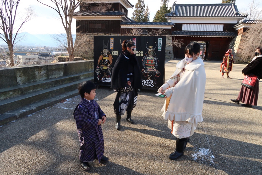 長野上田城跡公園熱情武將隊