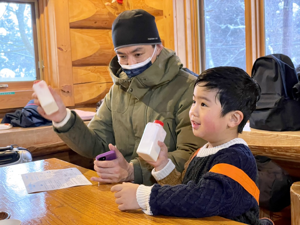 前進山形上山溫泉的夢幻雪世界，體驗親手做雪屋以及絕景樹冰散步