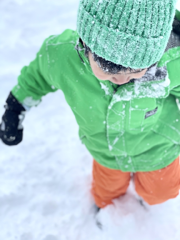 前進山形上山溫泉的夢幻雪世界，體驗親手做雪屋以及絕景樹冰散步