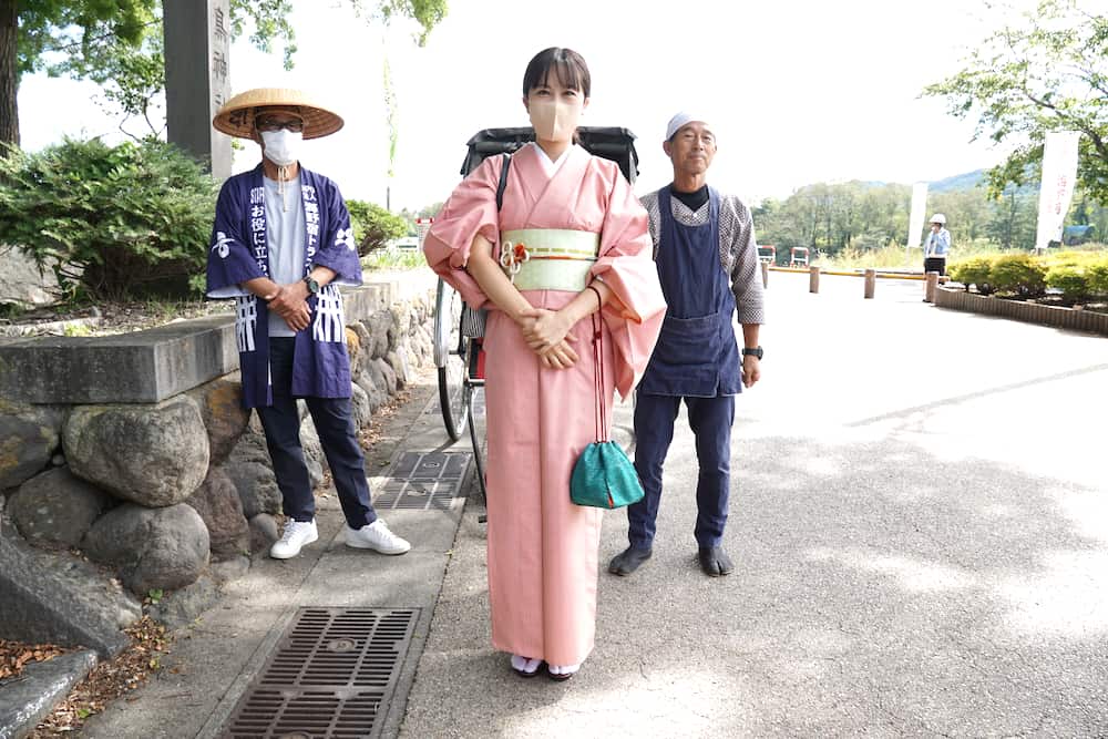 穿美麗和服散步古色古香長野海野宿，增強戀愛運外還可以在日本搭到台鐵列車喔！