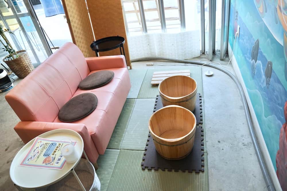 2023淺草療癒新玩法！到「丸山十一屋」喝日本茶、穿和服與和風景點盡情拍照，再探索一下可愛又療癒的足湯咖啡店吧！