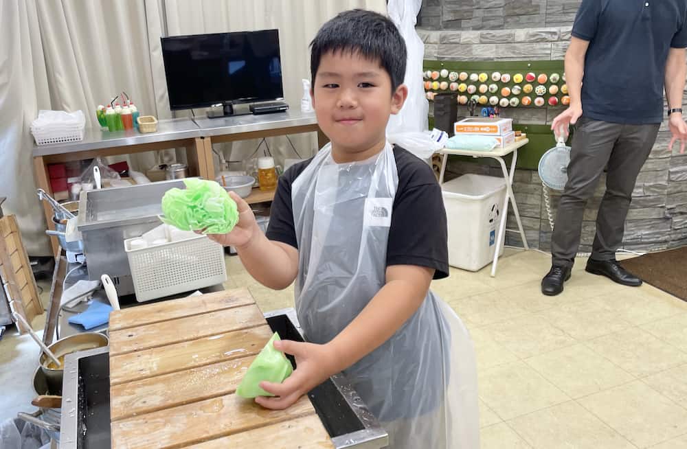 暑假就帶小孩到晴空塔/合羽橋「元祖食品模型屋」參加超有趣的食物模型製作體驗吧！